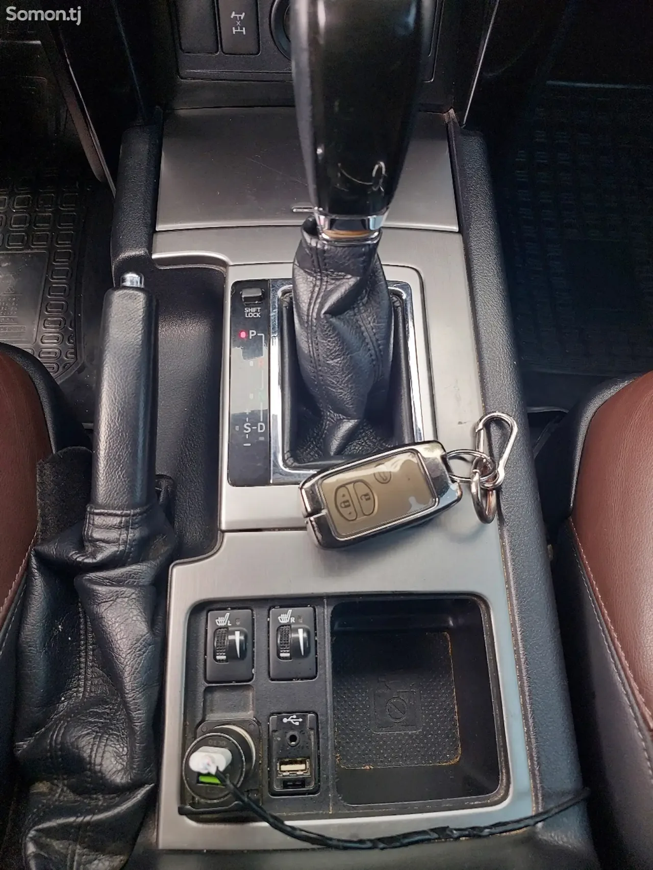 Toyota Land Cruiser Prado 2017 · 3.0 AT