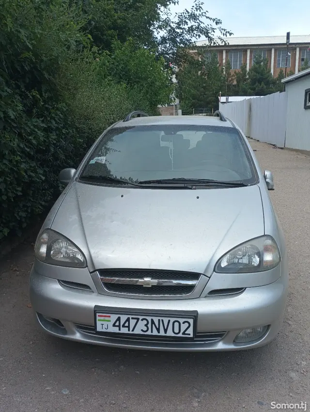 Chevrolet Rezzo 2005 · 1.6 MT