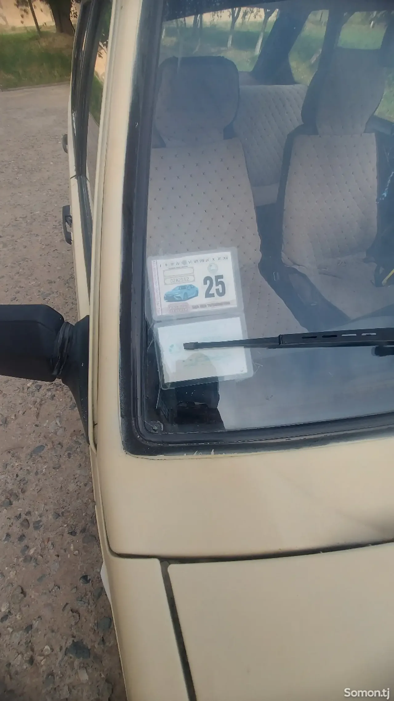 Lada (ВАЗ) 2109 2000 · 1.5 MT