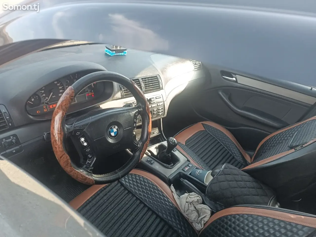 BMW 3 series 2003 · 1.8 MT