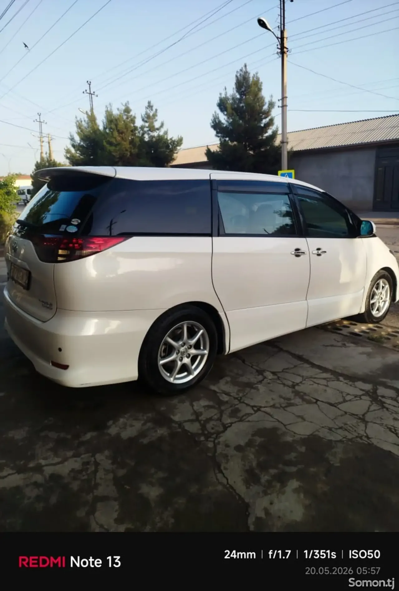 Toyota Estima 2008 · 2.4 AT
