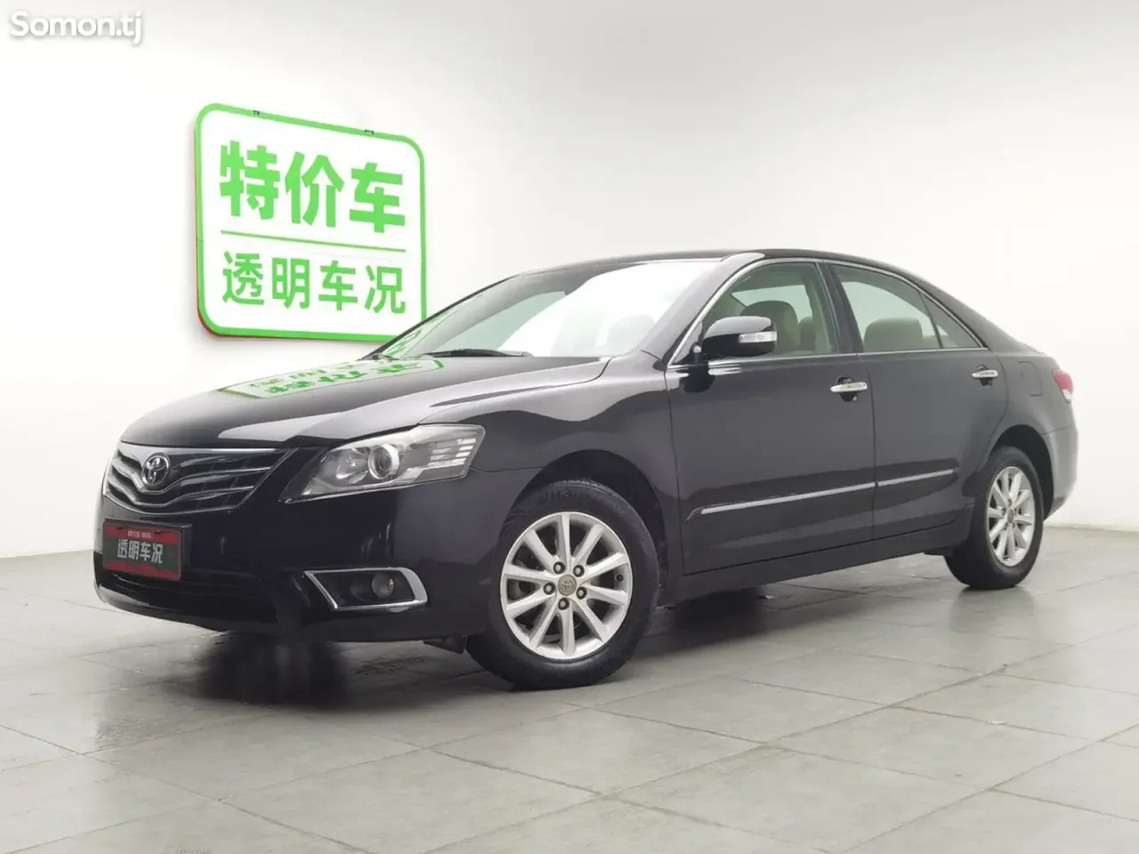 Toyota Camry 2014 · 2.0 AT