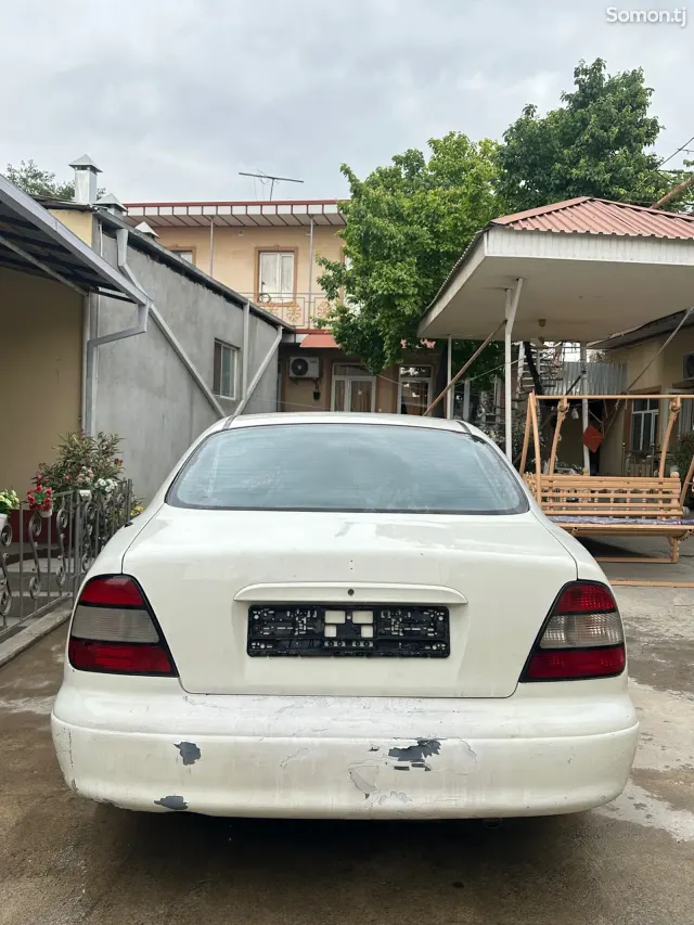 Daewoo Leganza 1998 · 1.8 MT