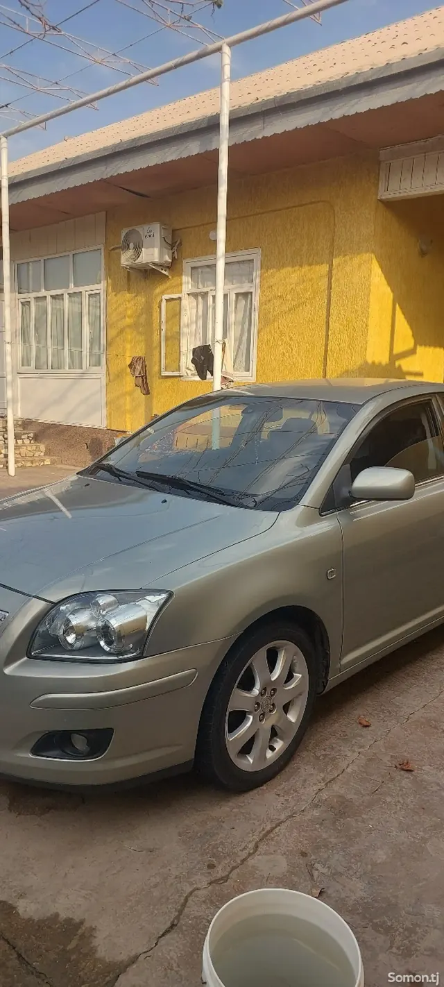 Toyota Avensis 2007 · 1.8 AT