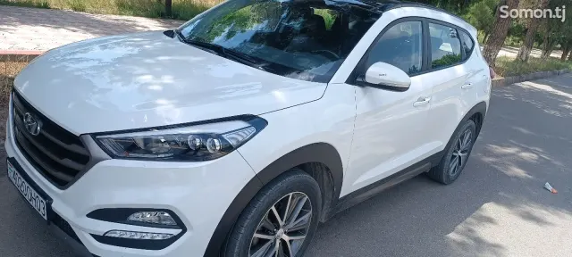 Hyundai Tucson 2015 · 2.0 AT