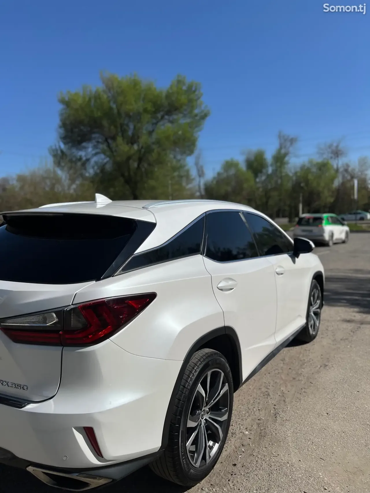Lexus RX series 2017 · 3.5 AT