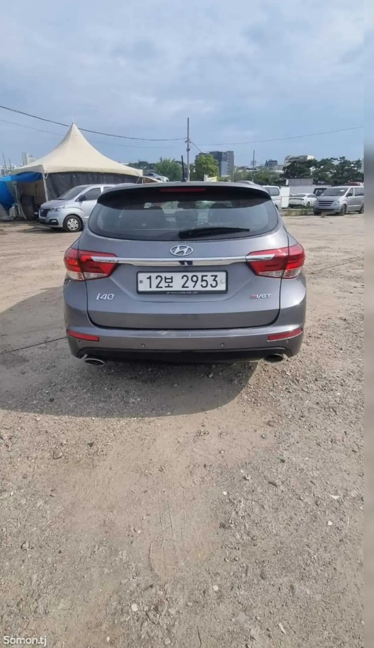 Hyundai i40 2016 · 1.8 MT