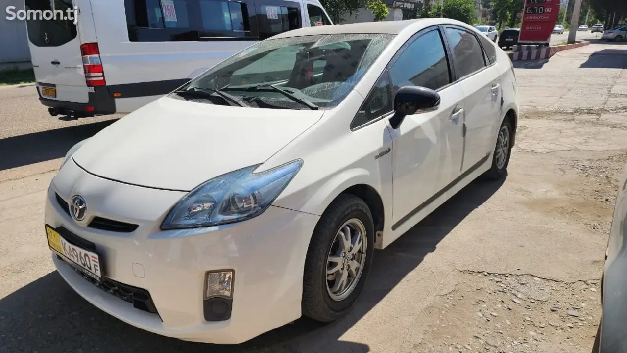 Toyota Auris 2010 · 1.5 AT