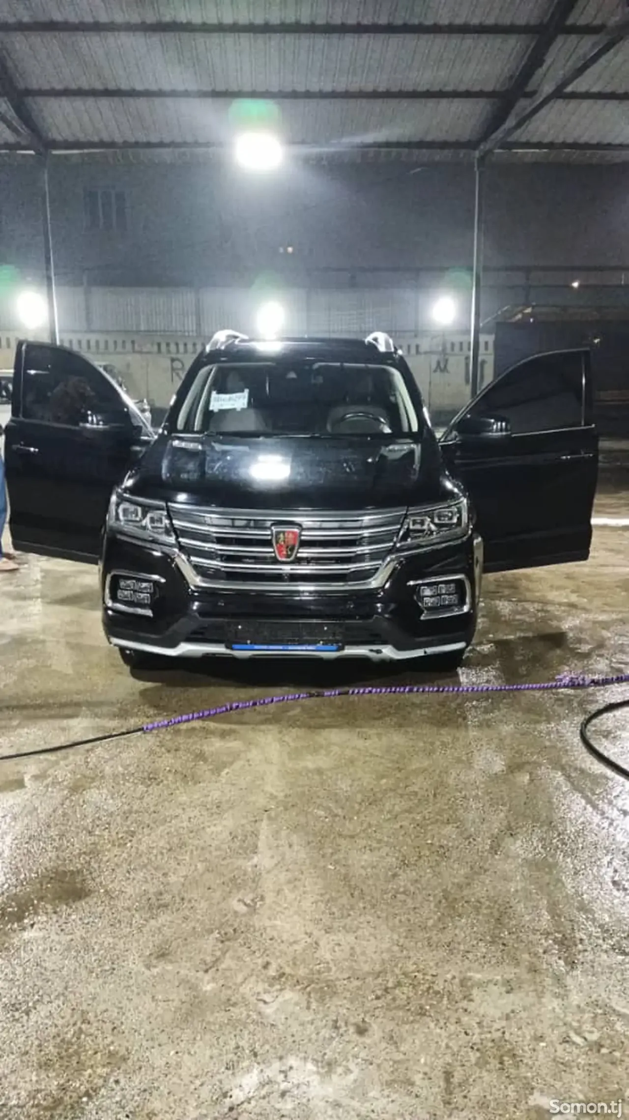 Roewe RX8 2017 · 3.0 AT