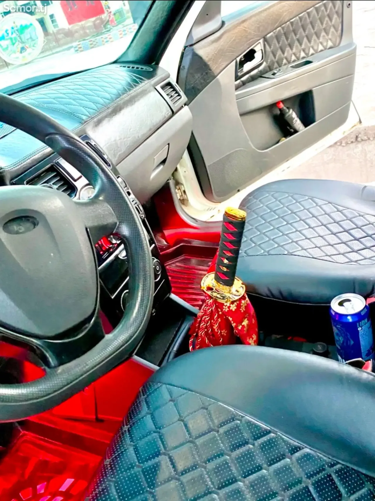 Lada (ВАЗ) Priora 2013 · 1.6 MT