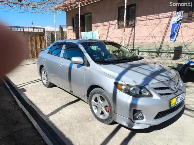 Toyota Corolla 2012 · 1.8 AT
