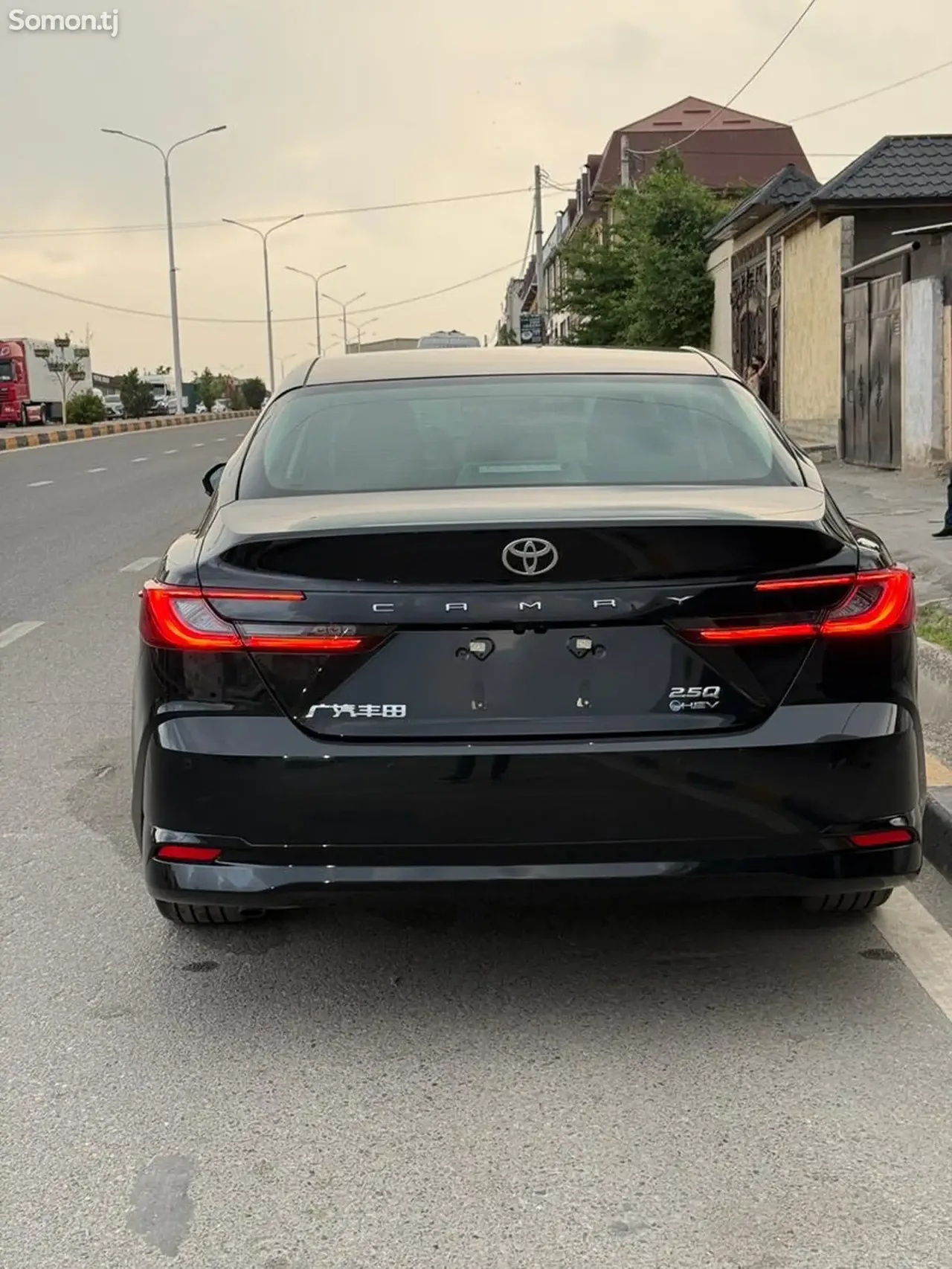 Toyota Camry 2026 · 2.5 AT