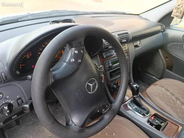 Mercedes-Benz C class 2000 · 1.8 AT