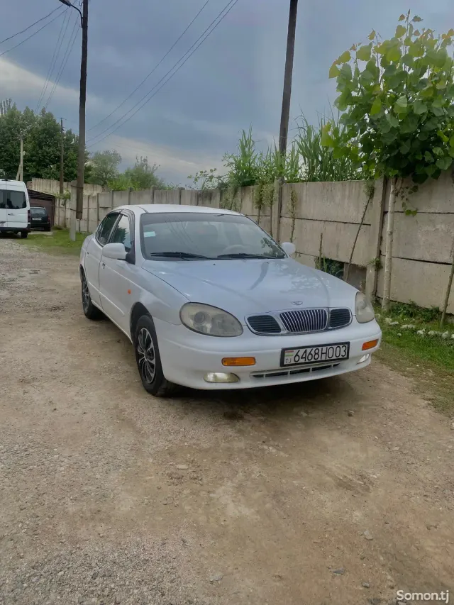 Daewoo Leganza 1997 · 1.8 MT