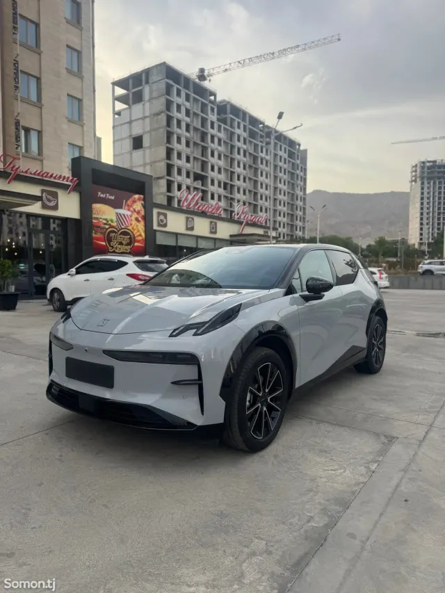 Zeekr X 2023 · AT