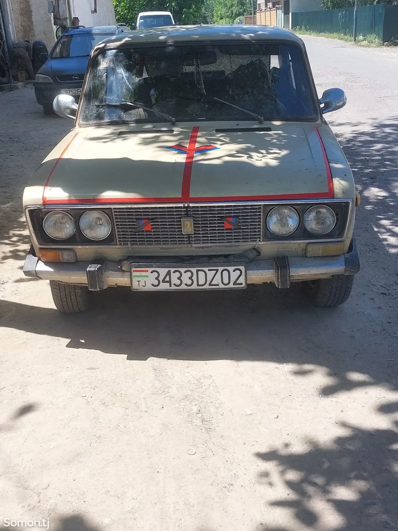 Lada (ВАЗ) 2106 1983 · 1.6 MT