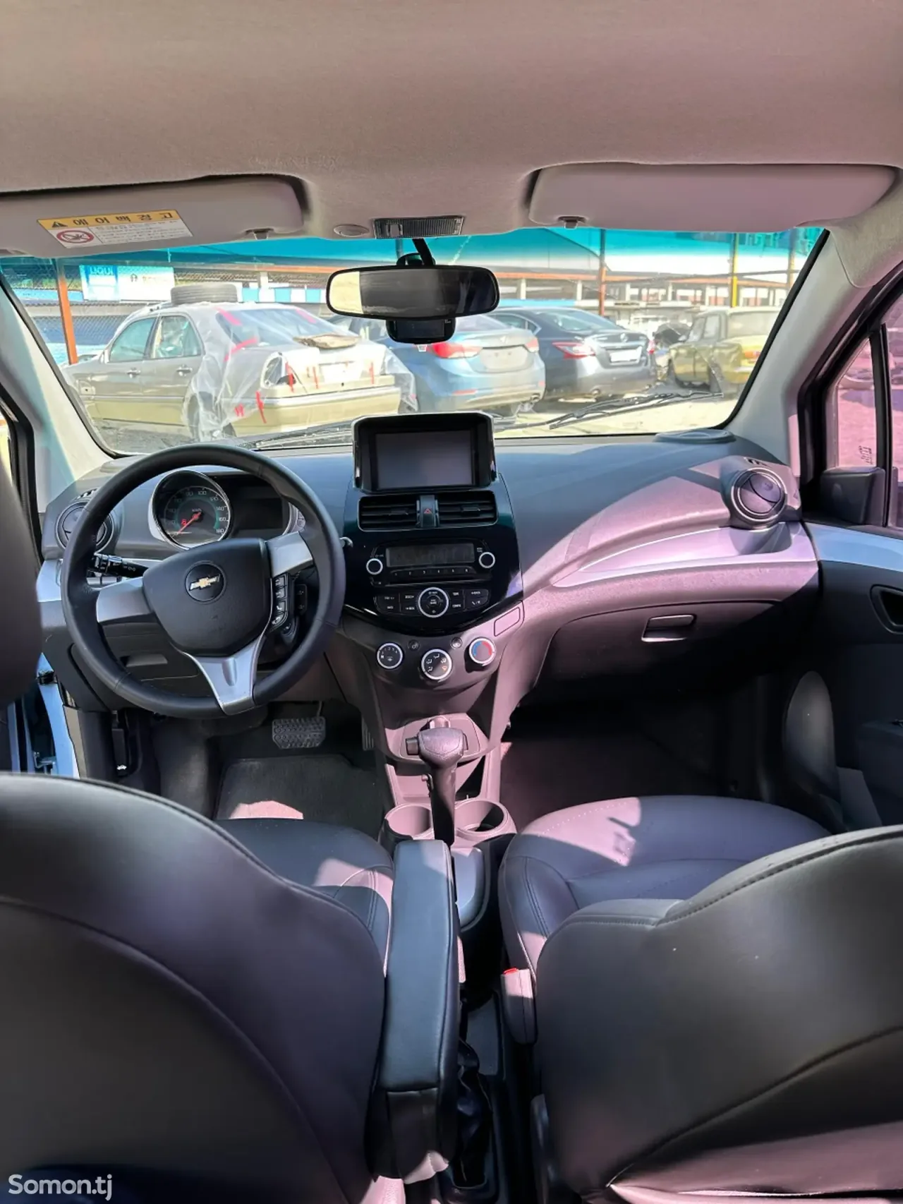 Chevrolet Spark 2014 · 1.0 AT
