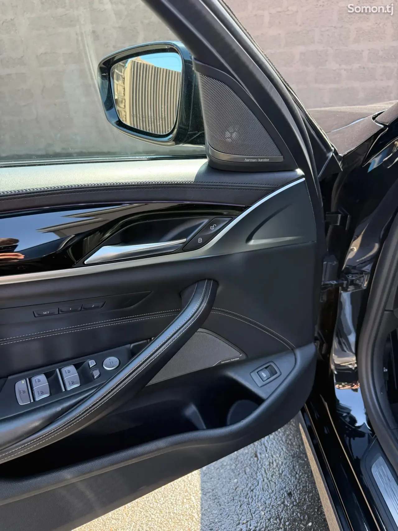 BMW 5 series 2020 · 2.0 AT
