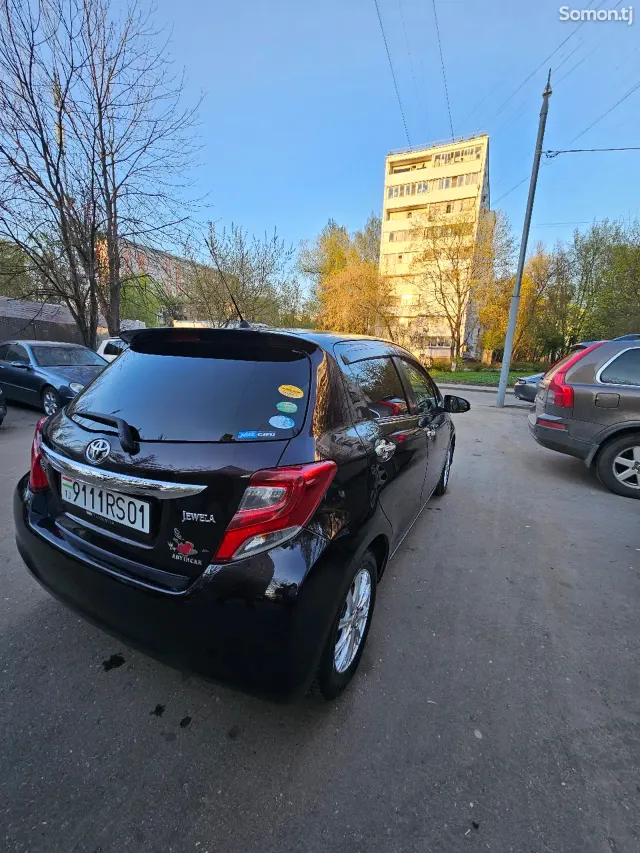 Toyota Vitz 2014 · 1.3 AT