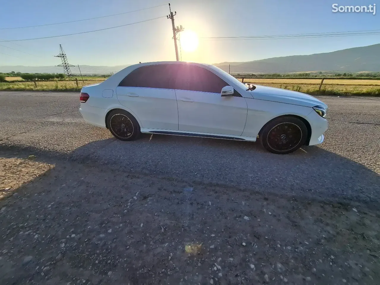Mercedes-Benz E class 2014 · 3.5 AT