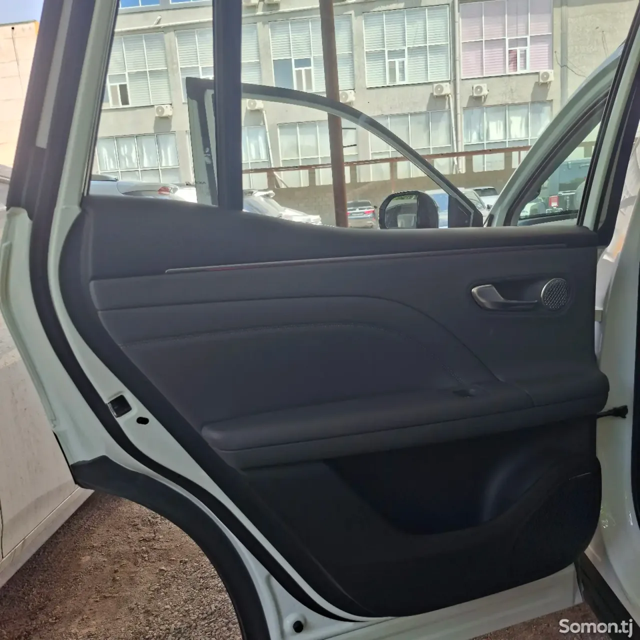 GAC Aion i60 2026 · AT
