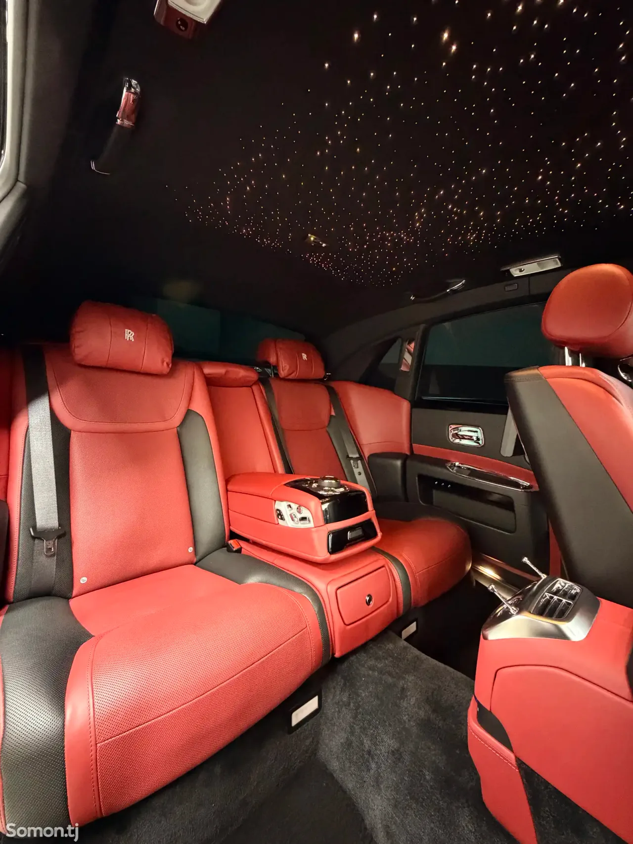 Rolls-Royce Ghost 2020 · 6.5 AT