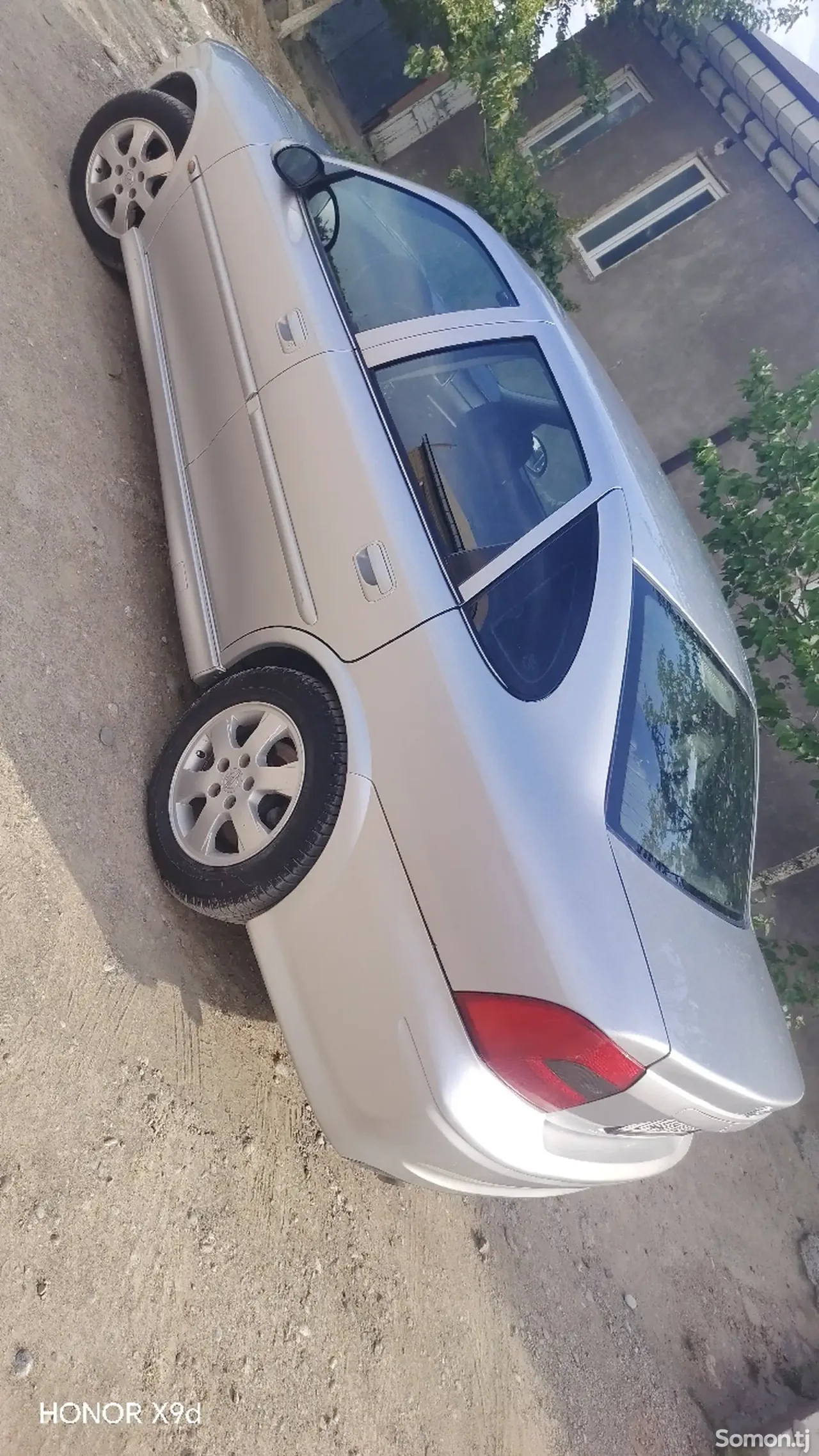 Opel Vectra B 2001 · 1.6 MT