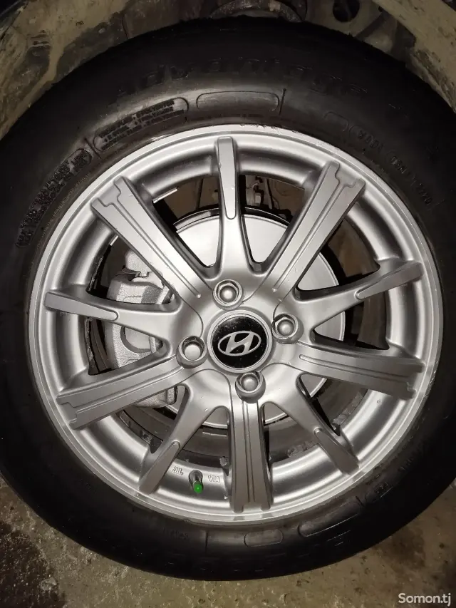 Hyundai Solaris 2014 · 1.6 AT