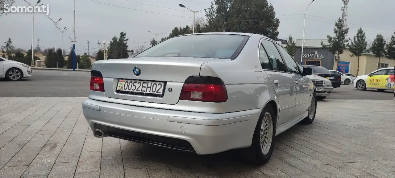 BMW 5 series 1998 · 2.3 MT