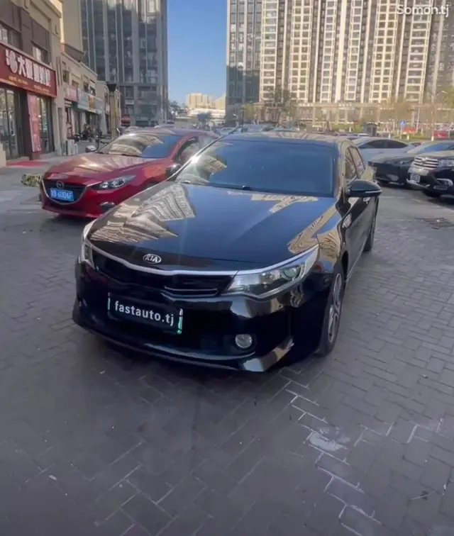 Kia K5 2018 · 2.0 AT