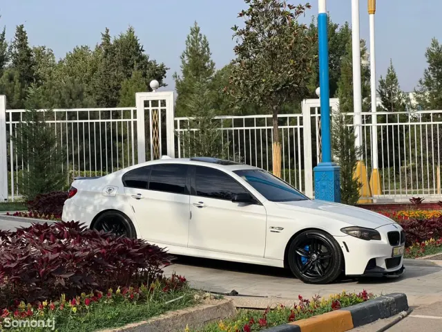 BMW 5 series 2014 · 3.5 AT