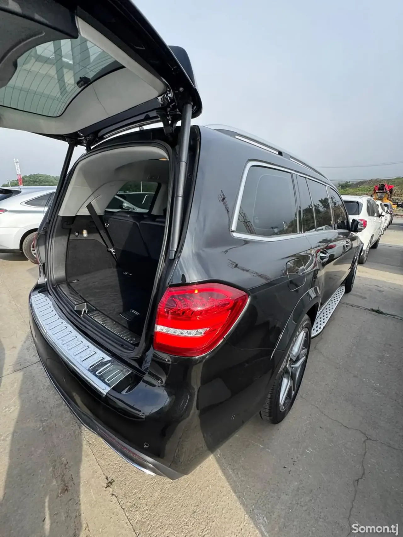 Mercedes-Benz GLS 2017 · 3.5 AT