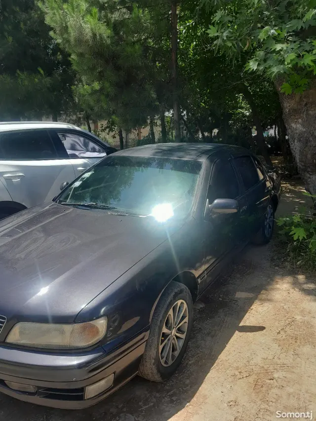 Nissan Cefiro 1996 · 2.2 AT