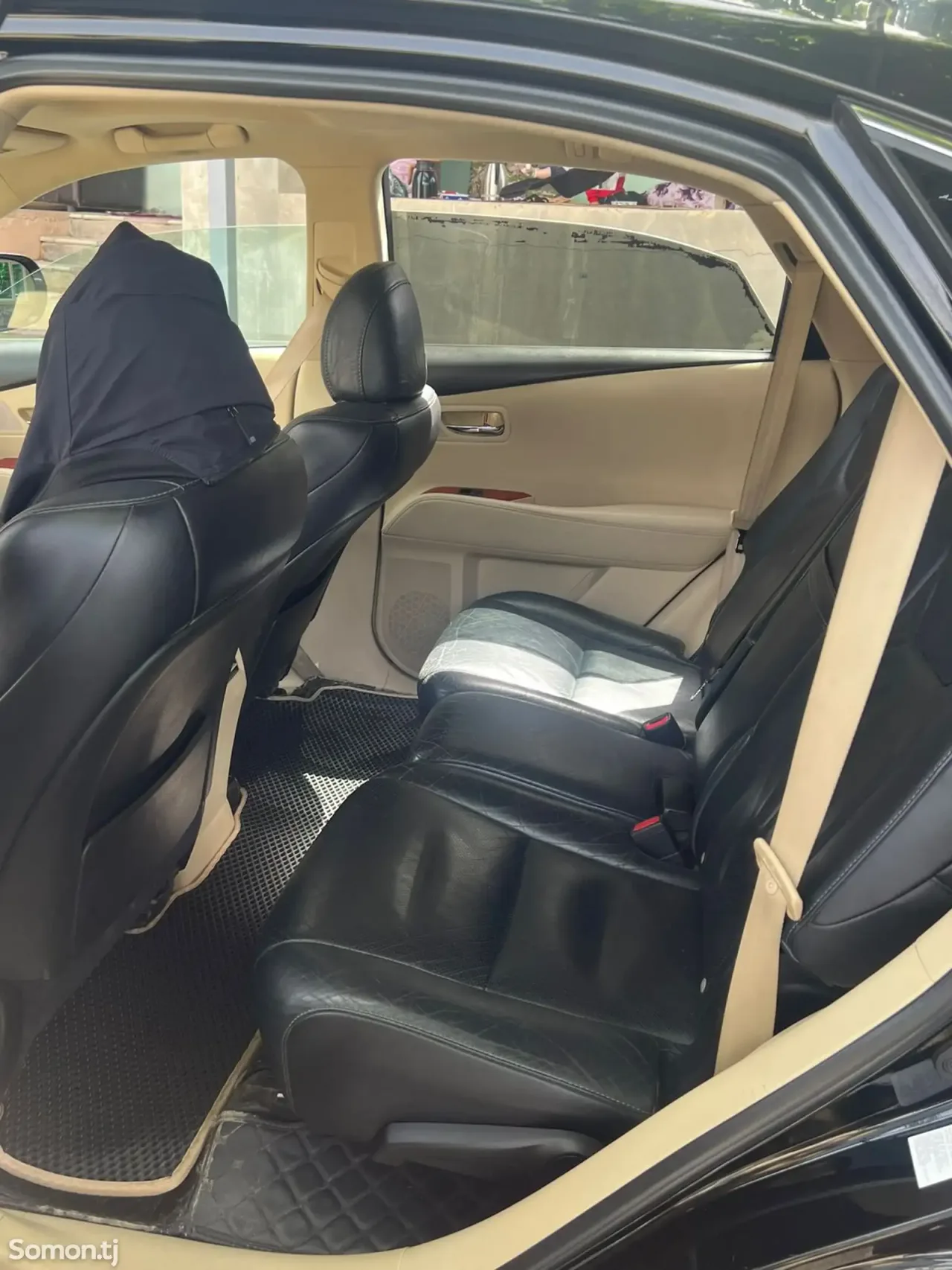 Lexus RX series 2010 · 3.5 AT
