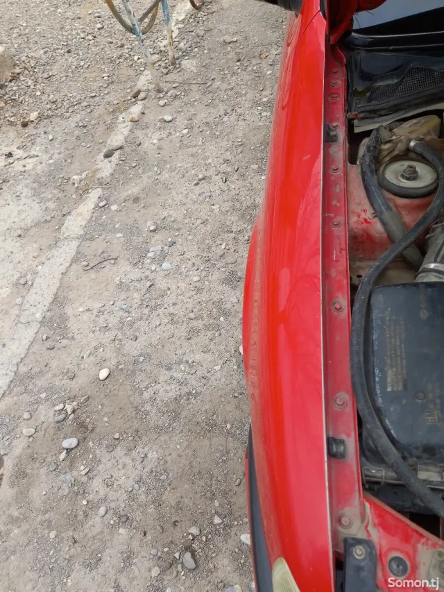 Opel Vectra A 1993 · 1.6 MT