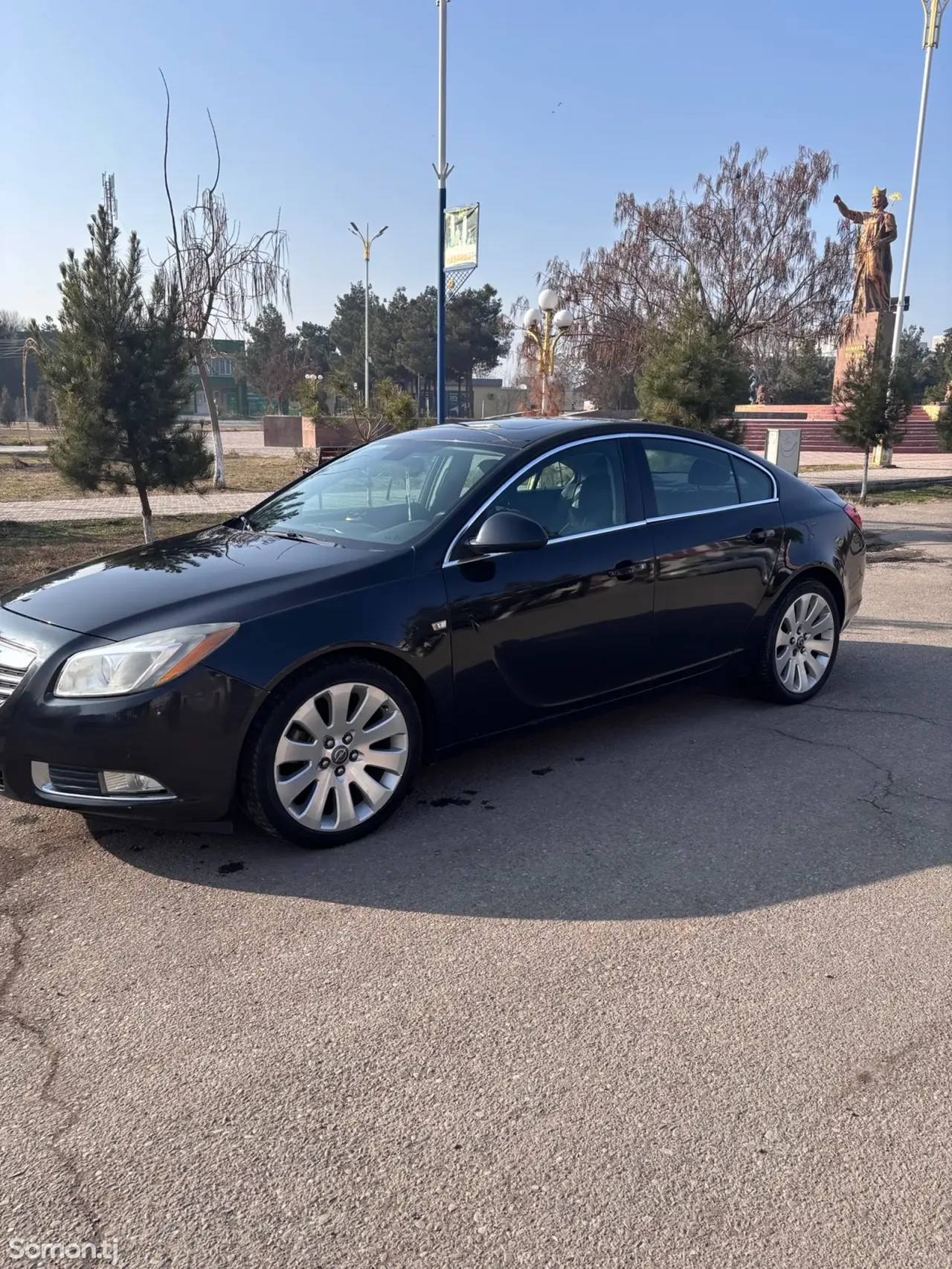 Buick Regal 2011 · AT