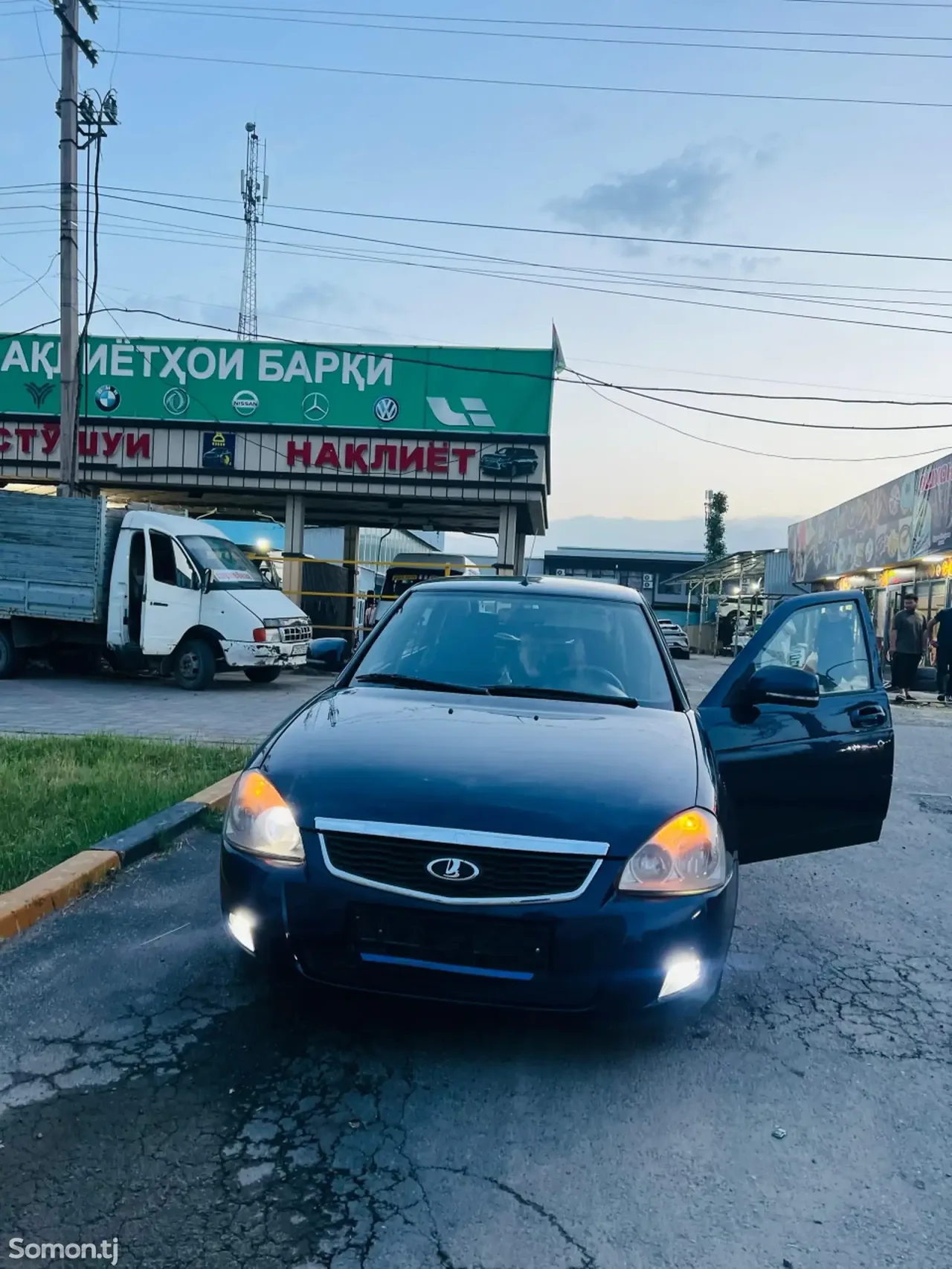 Lada (ВАЗ) Priora 2013 · 1.6 MT