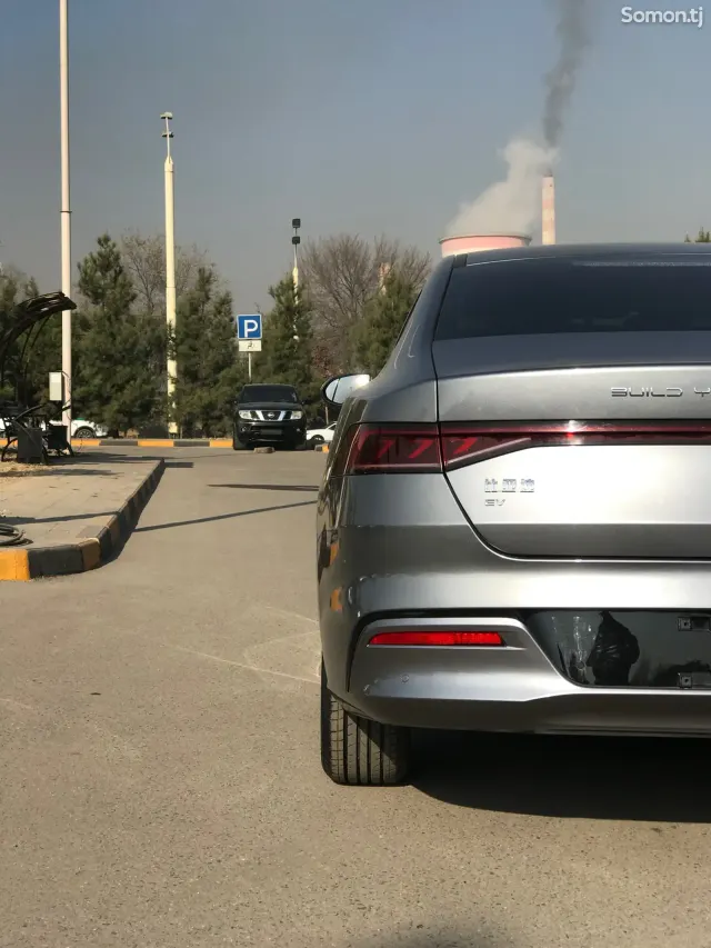 BYD Qin Plus 2025 · AT