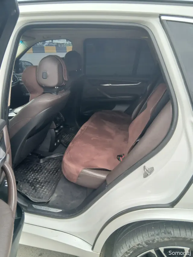 BMW X5 M 2015 · 3.5 AT