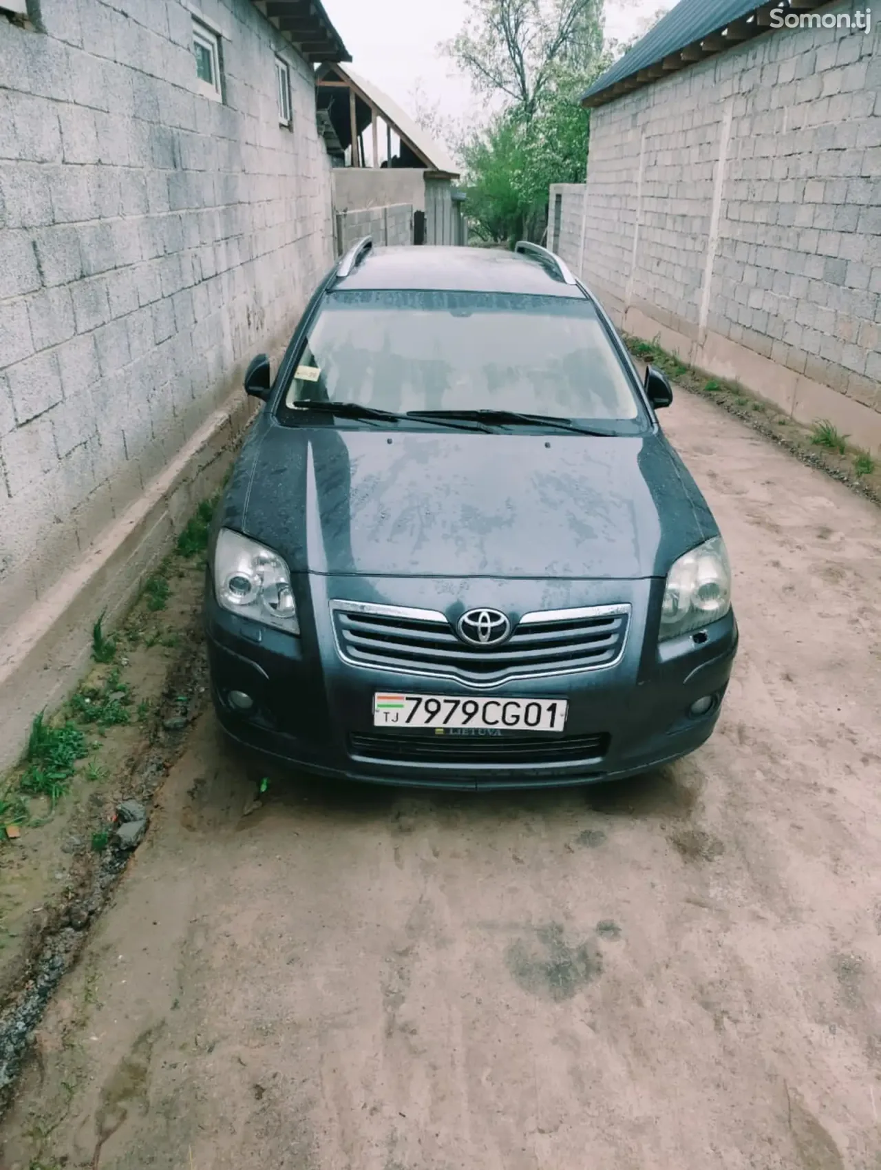 Toyota Avensis 2007 · 2.2 MT