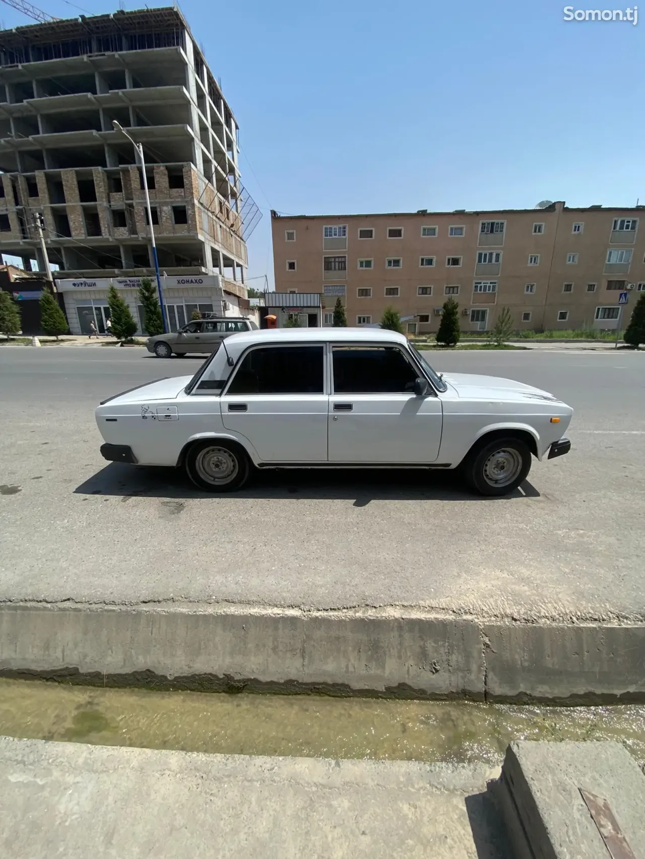 Lada (ВАЗ) 2107 2004 · 1.6 MT