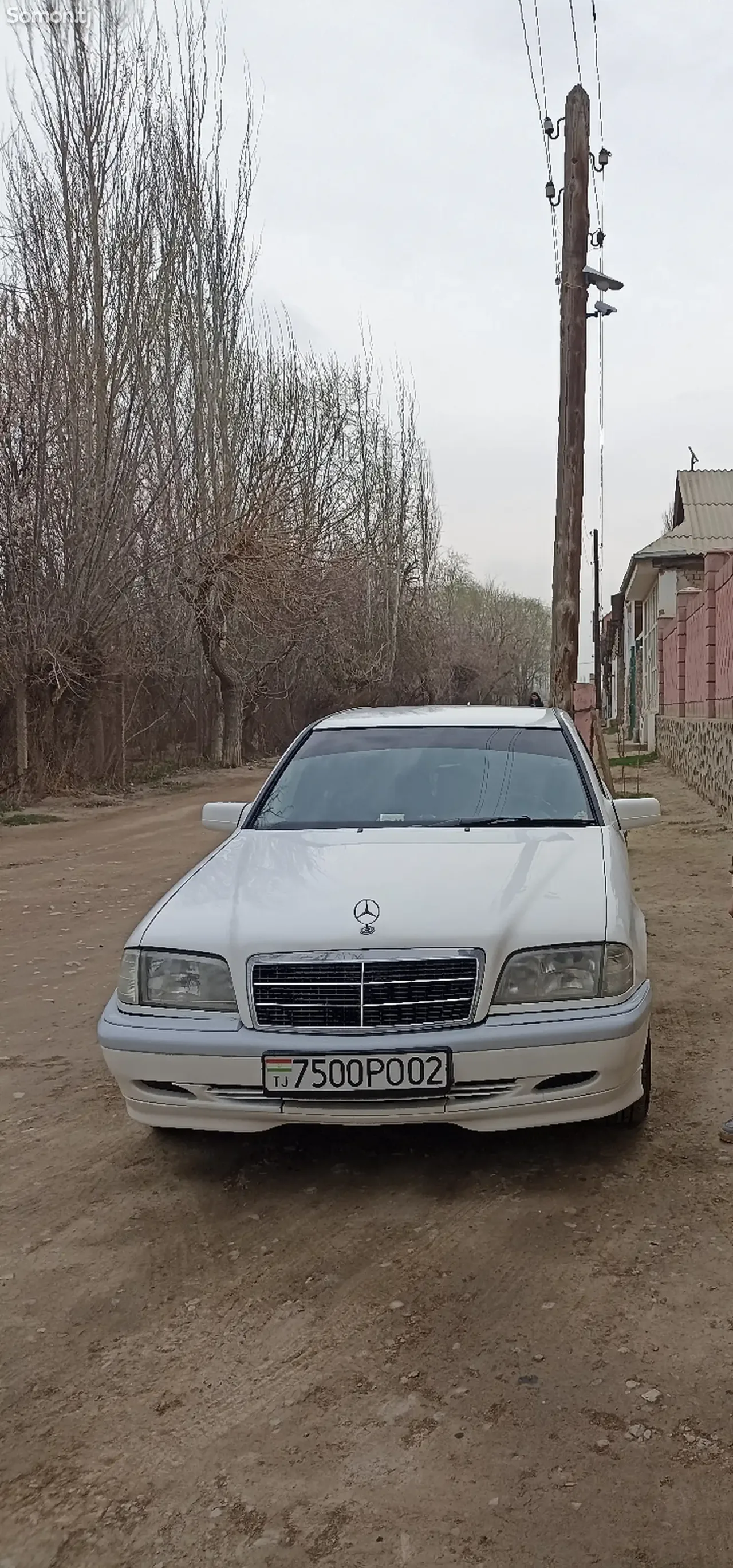 Mercedes-Benz C class 1997 · 2.2 MT