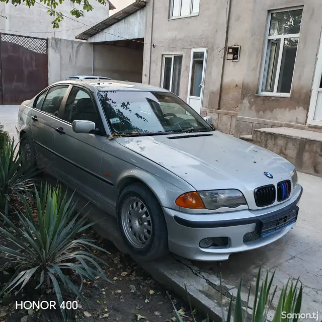 BMW 3 series 2000 · 1.8 MT