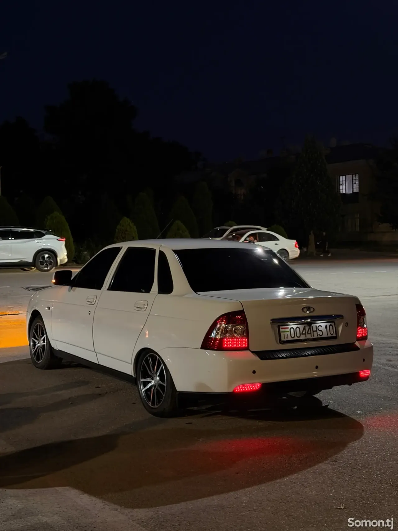Lada (ВАЗ) Priora 2014 · 1.7 MT