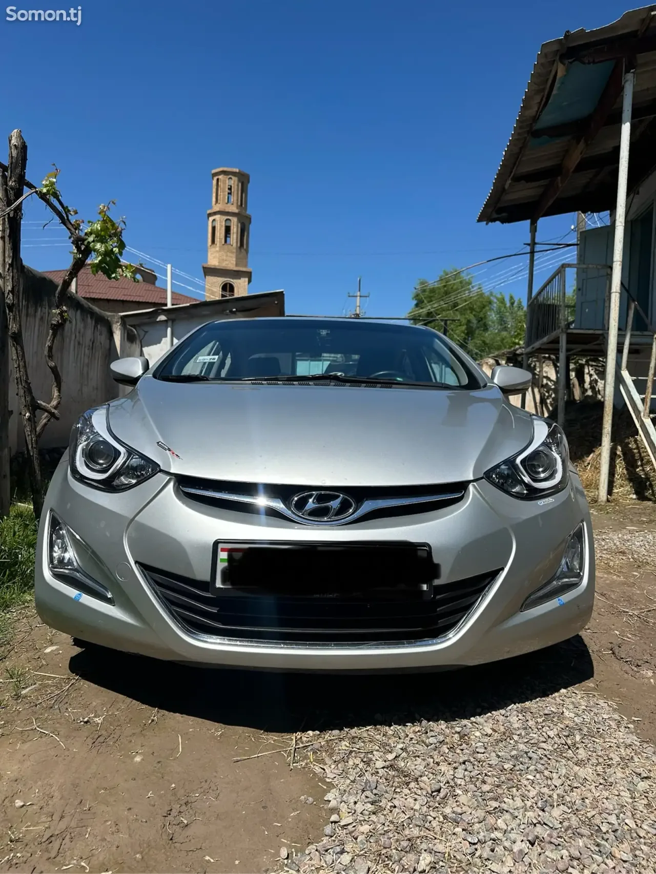 Hyundai Avante 2014 · 1.6 AT