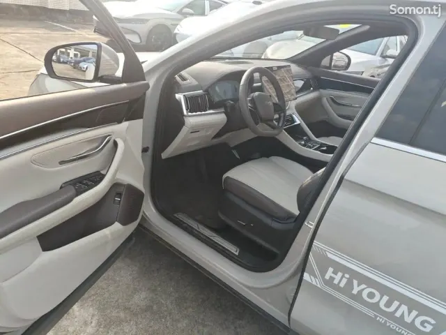 BYD Song Plus 2025 · AT