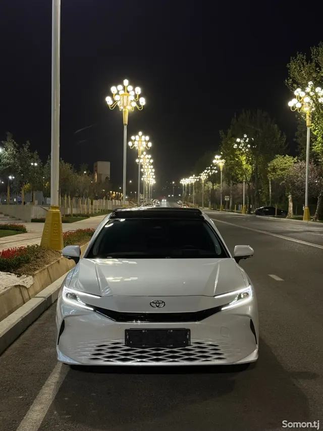 Toyota Camry 2026 · 2.5 AT