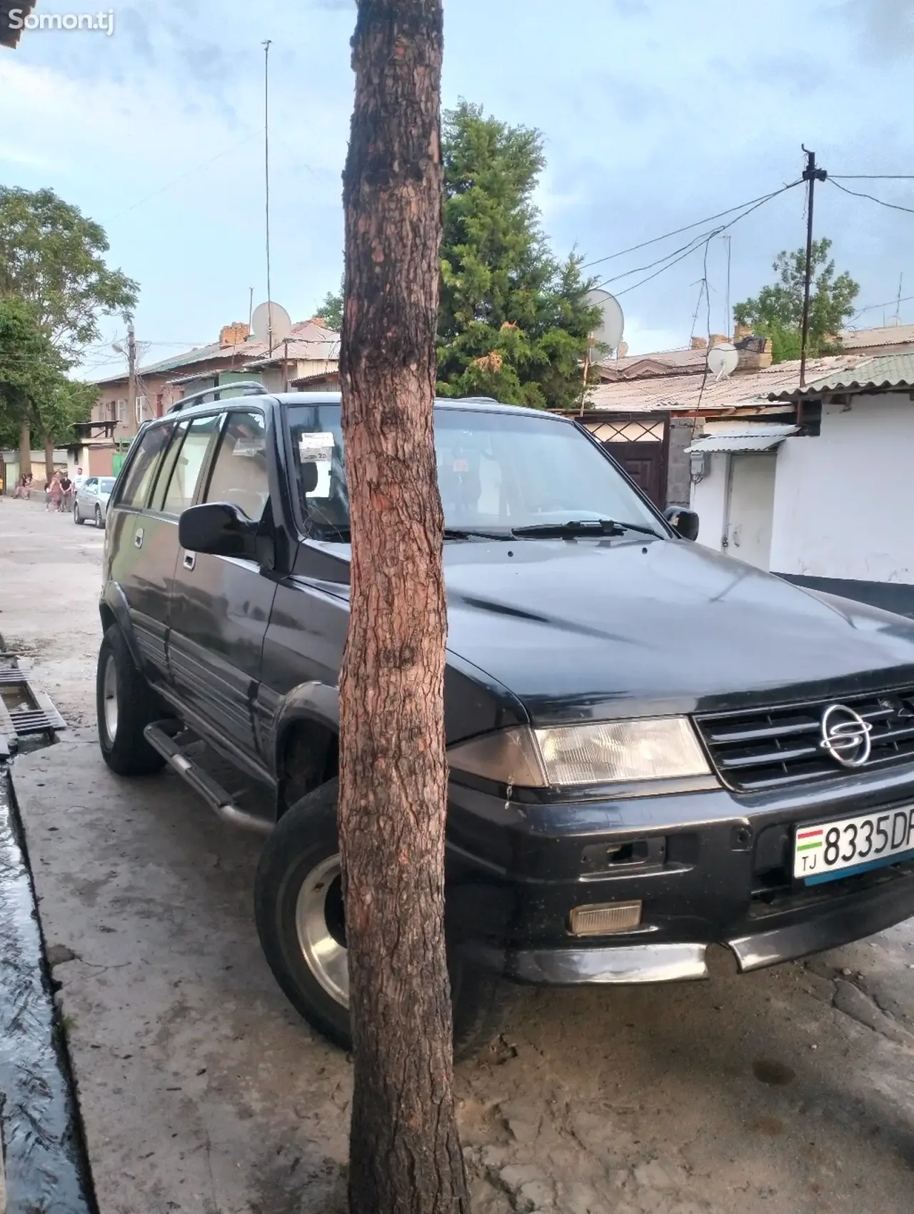 Ssang Yong Musso 1995 · 2.5 MT