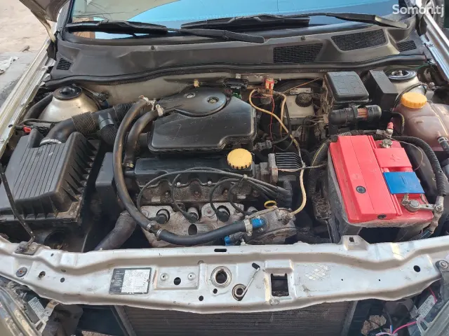 Opel Astra G 1999 · 1.6 MT