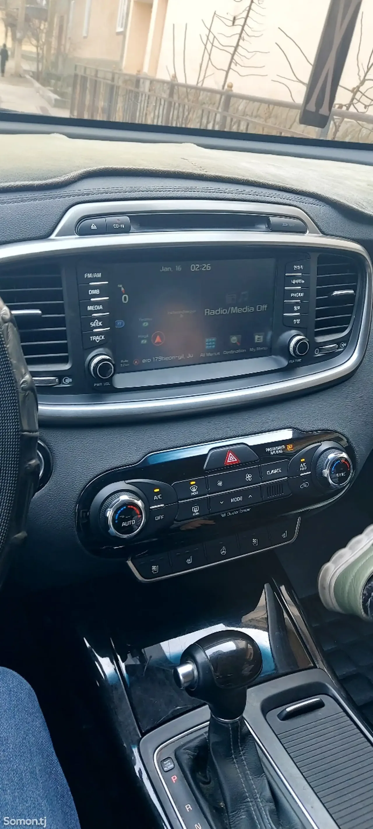 Kia Sorento 2015 · 2.2 AT